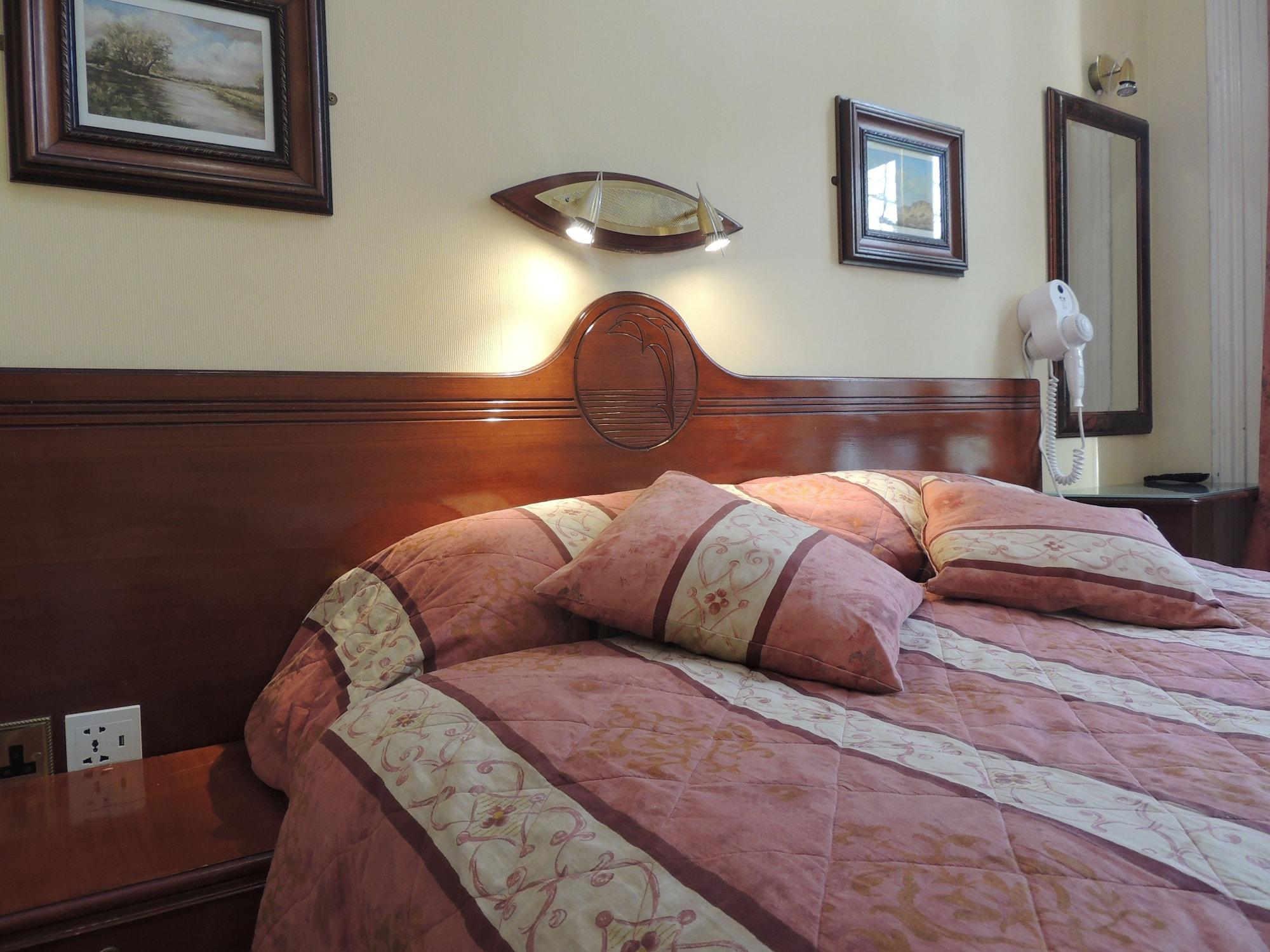 Dolphin Hotel London Luaran gambar