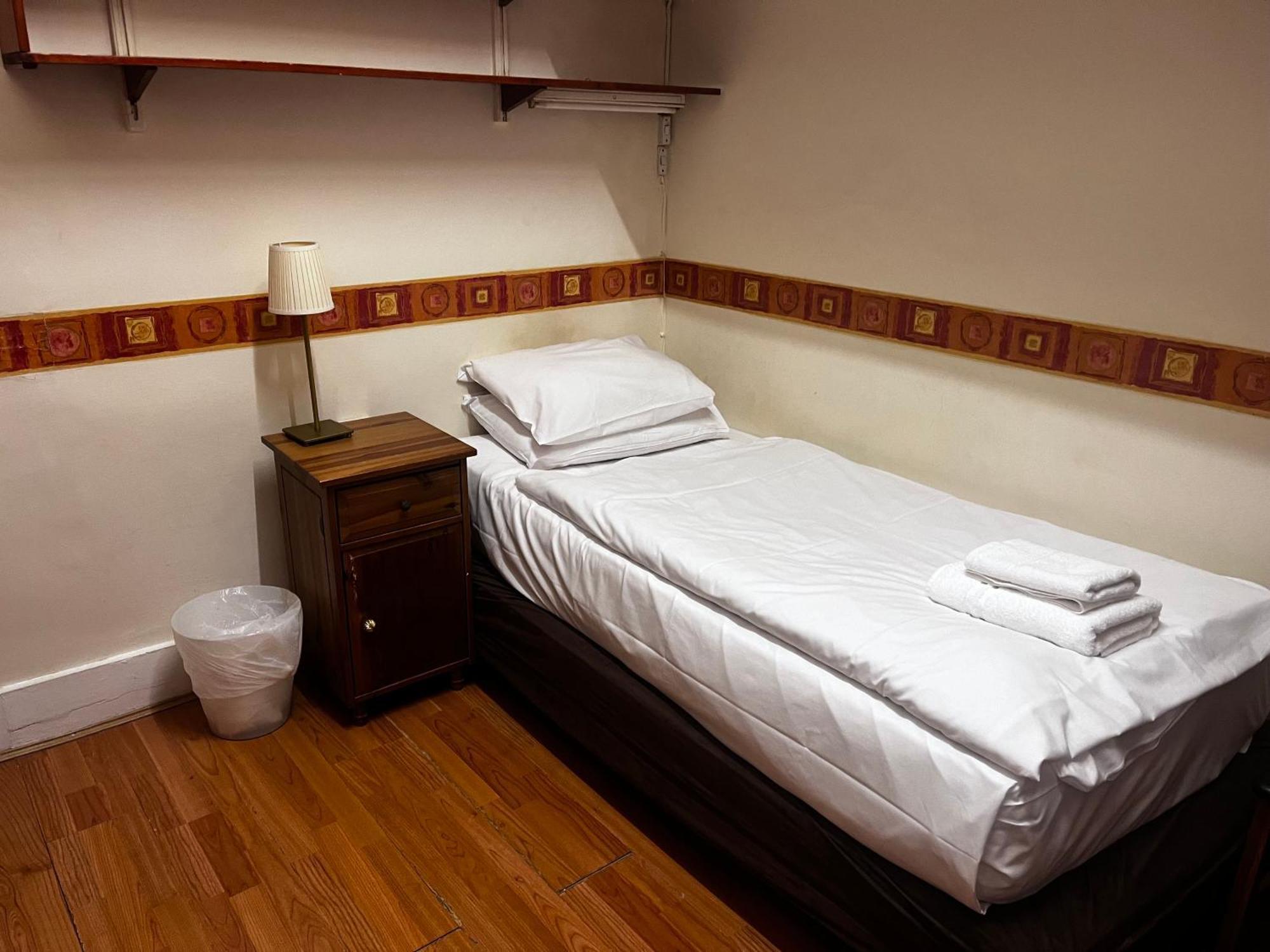 Dolphin Hotel London Luaran gambar